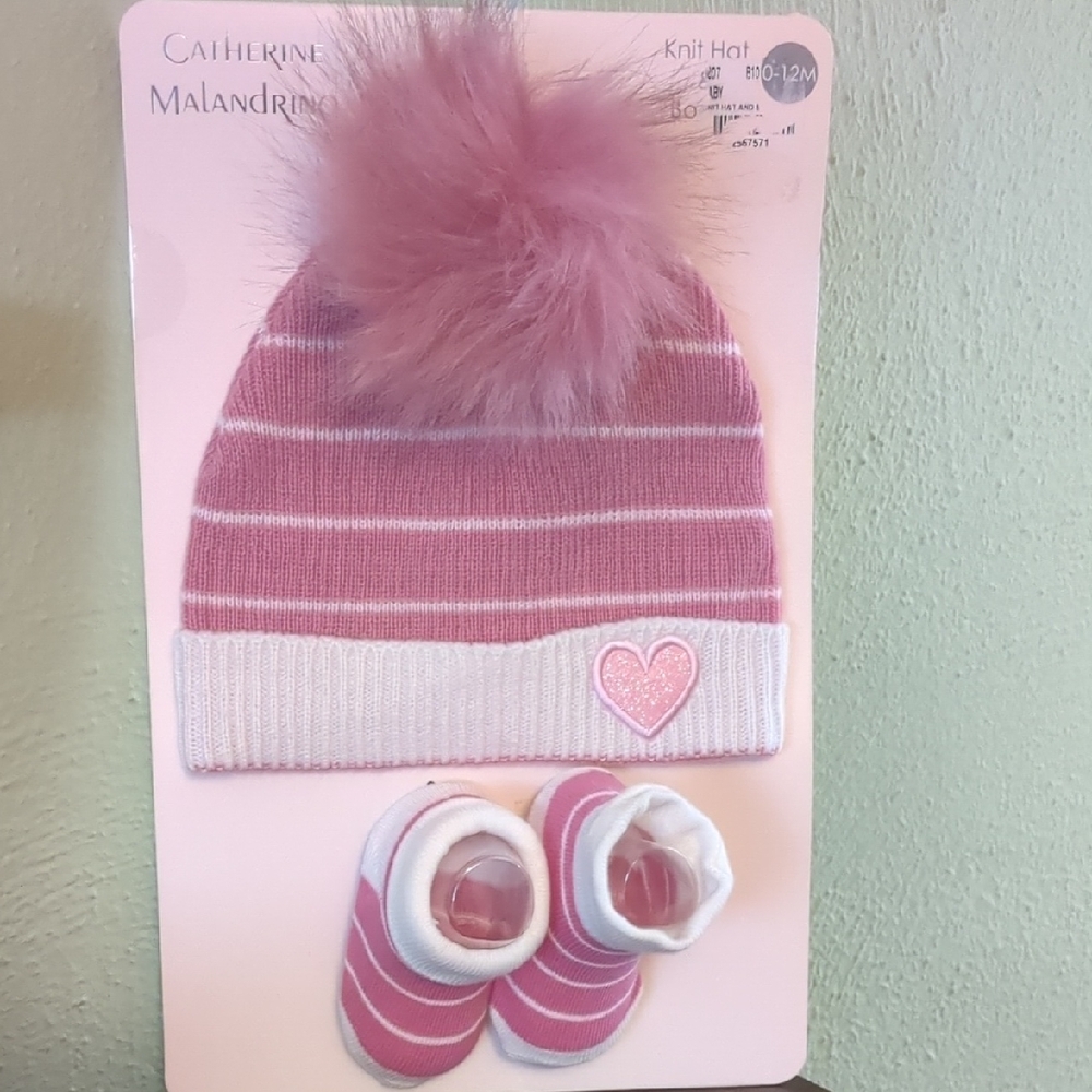 LAST CHANCE! Catherine Malandrino Pink and White Baby Hat and Booties Set